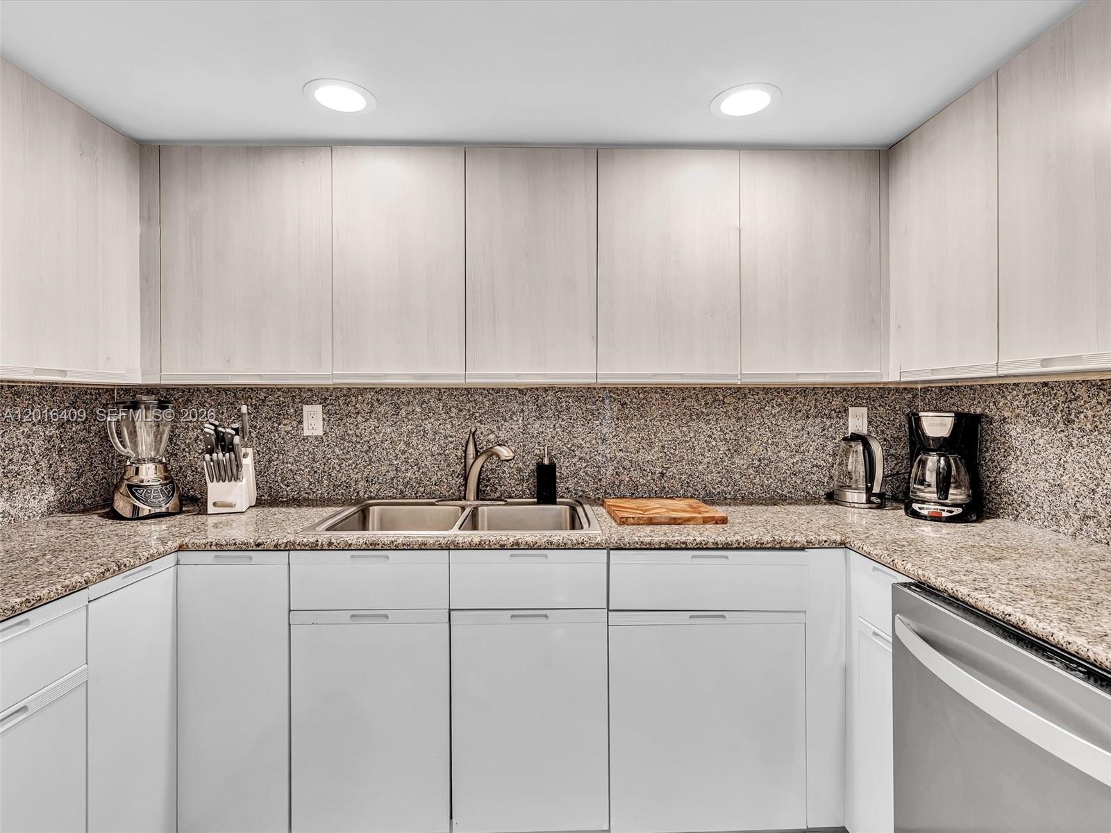Property photo # 8