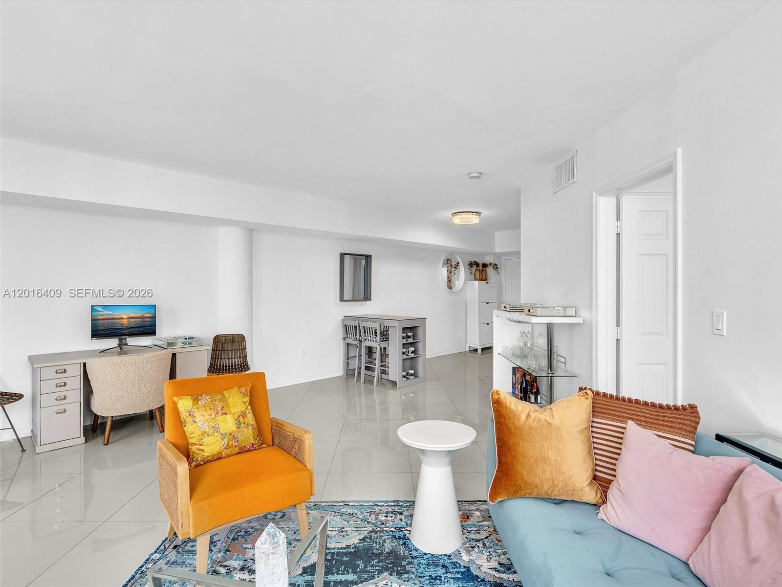 Property photo # 6