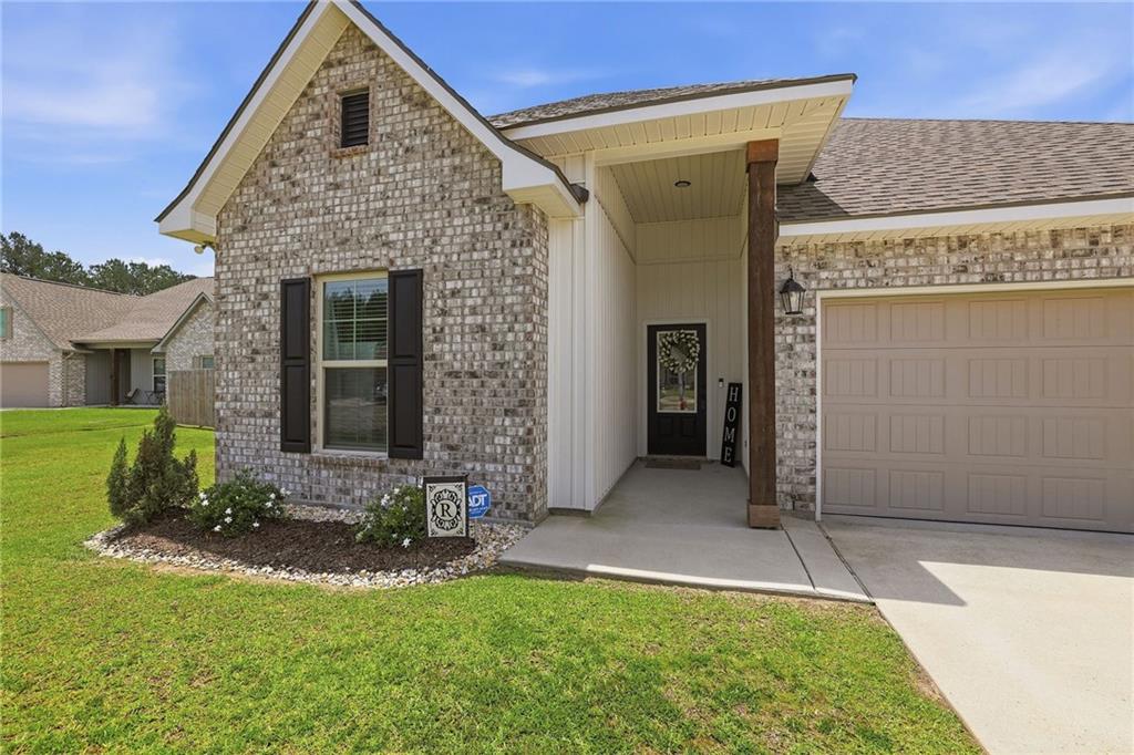 Homes for sale in Covington, LA | 15154 Bahia Ct, Covington, LA 70435 | MLS# 2558960