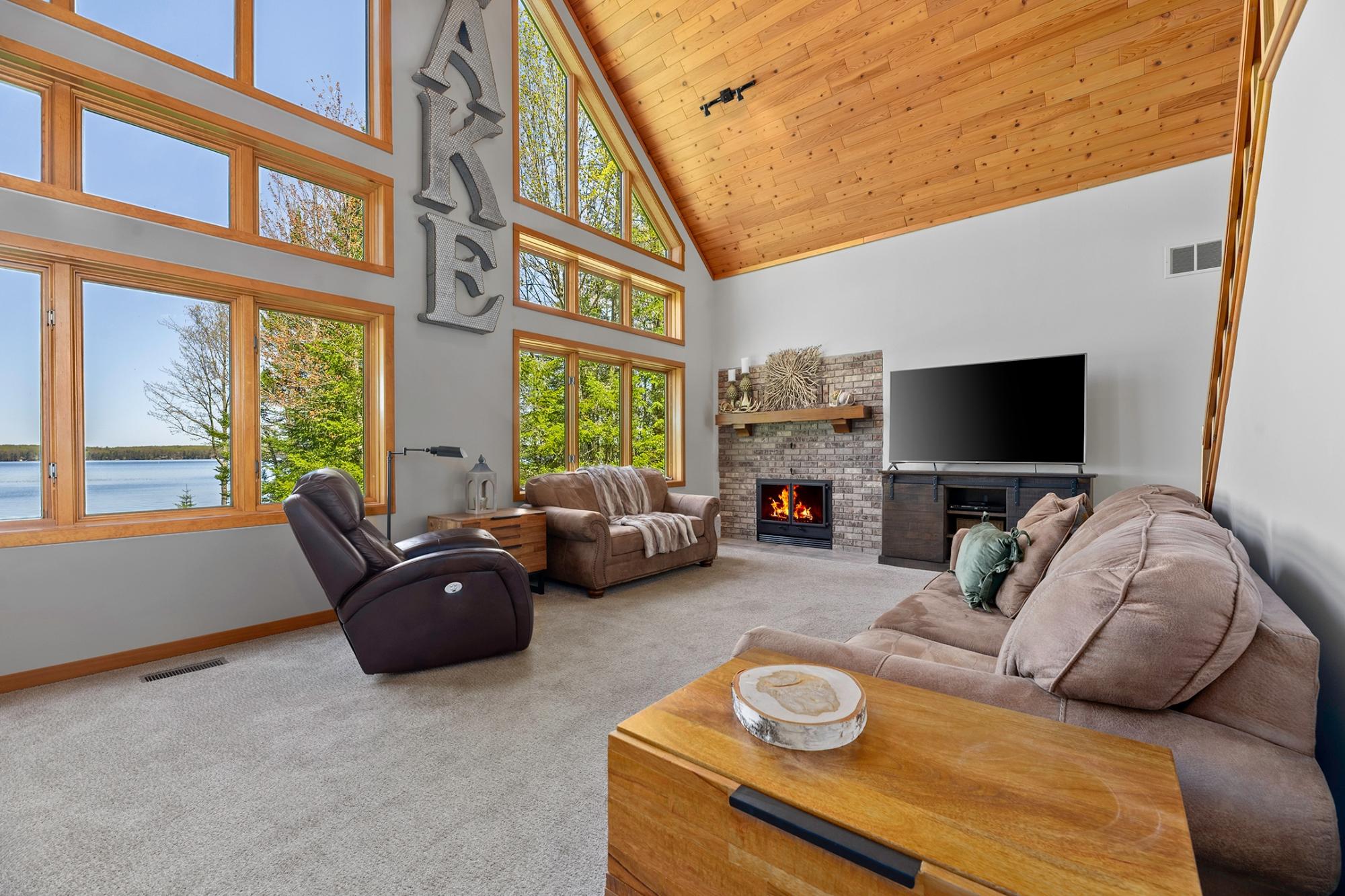 North Twin Lake Property 3004 Kerr Ln Photo 5