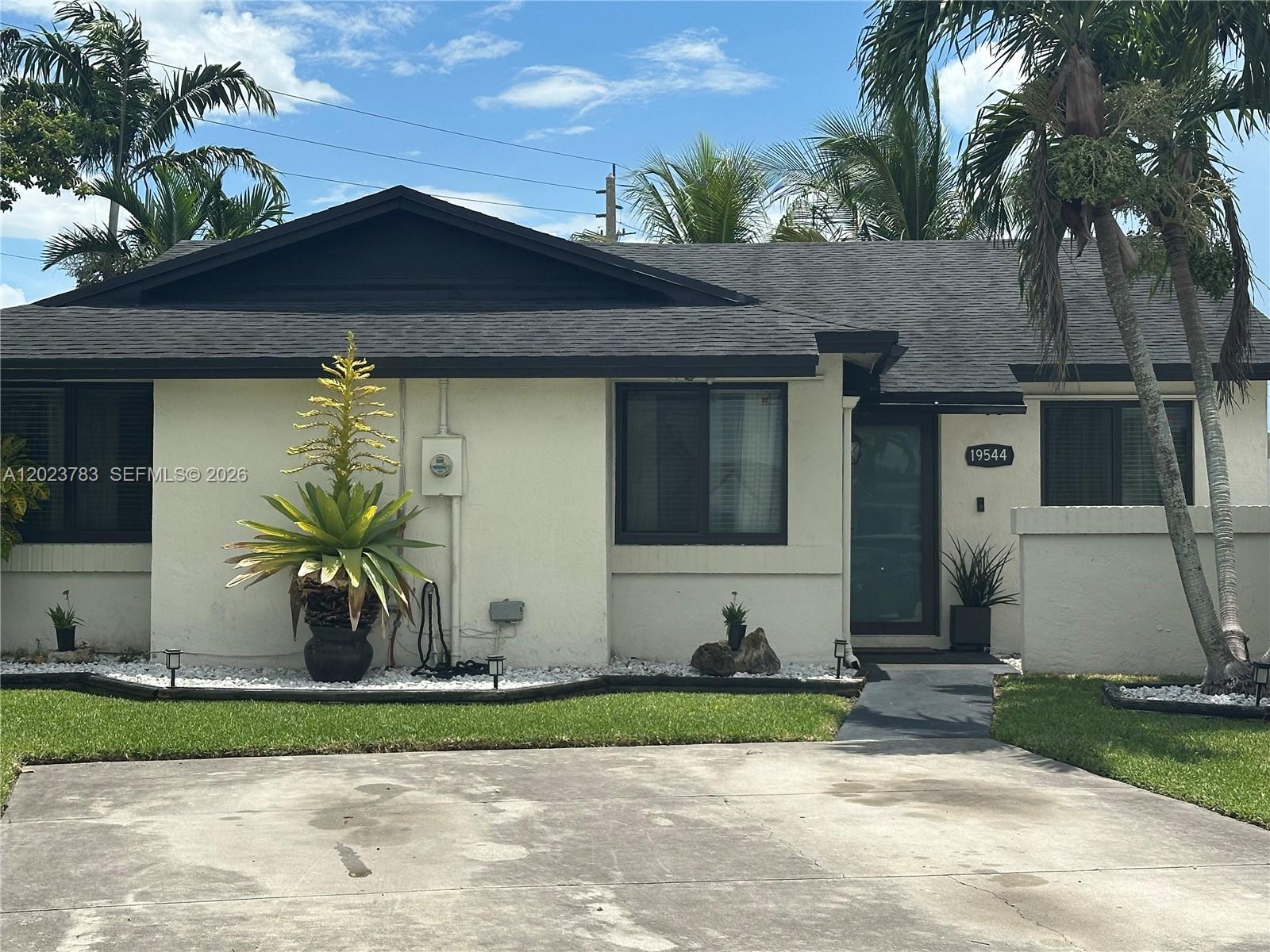 Property photo # 2