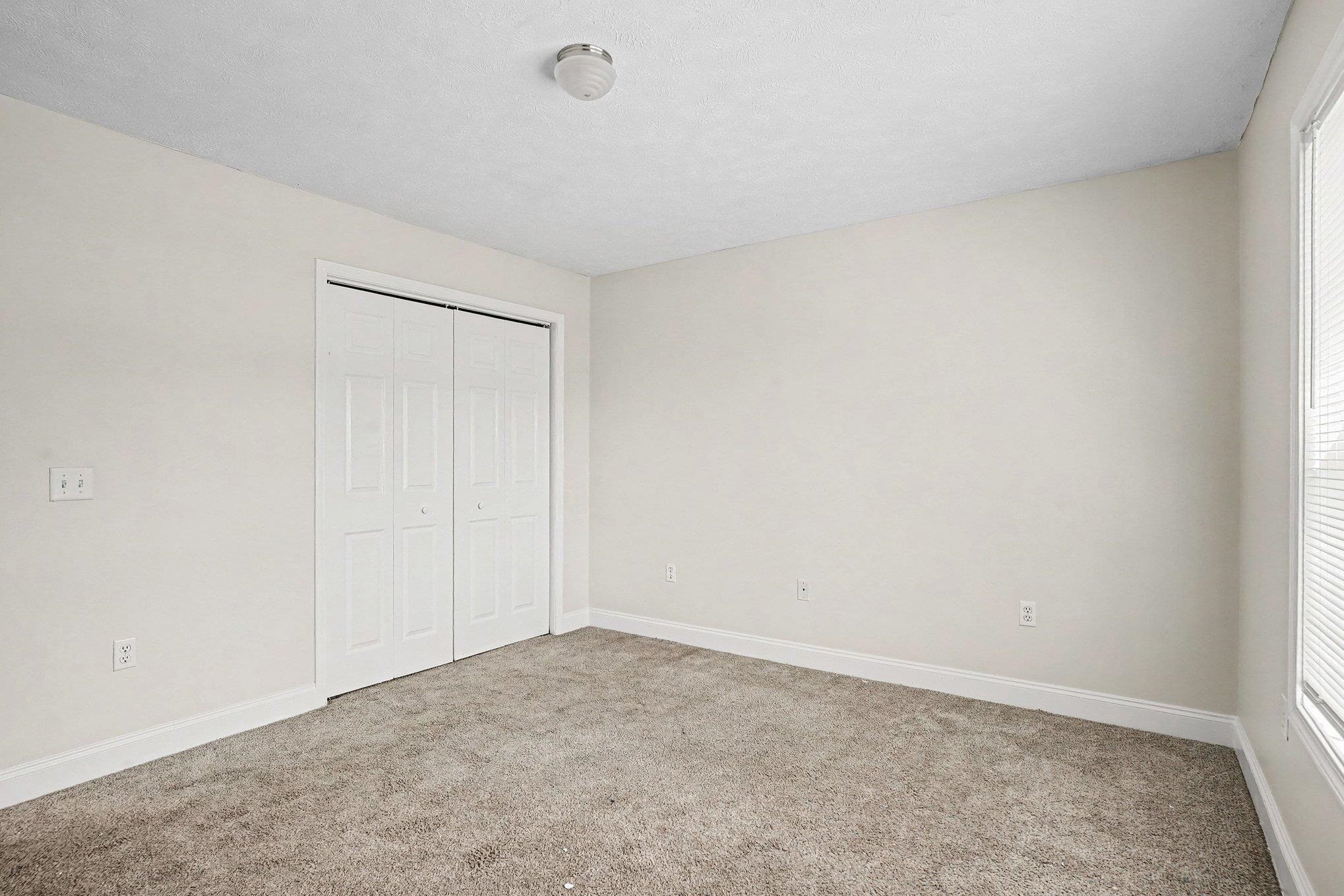 2613234 | Photo 23