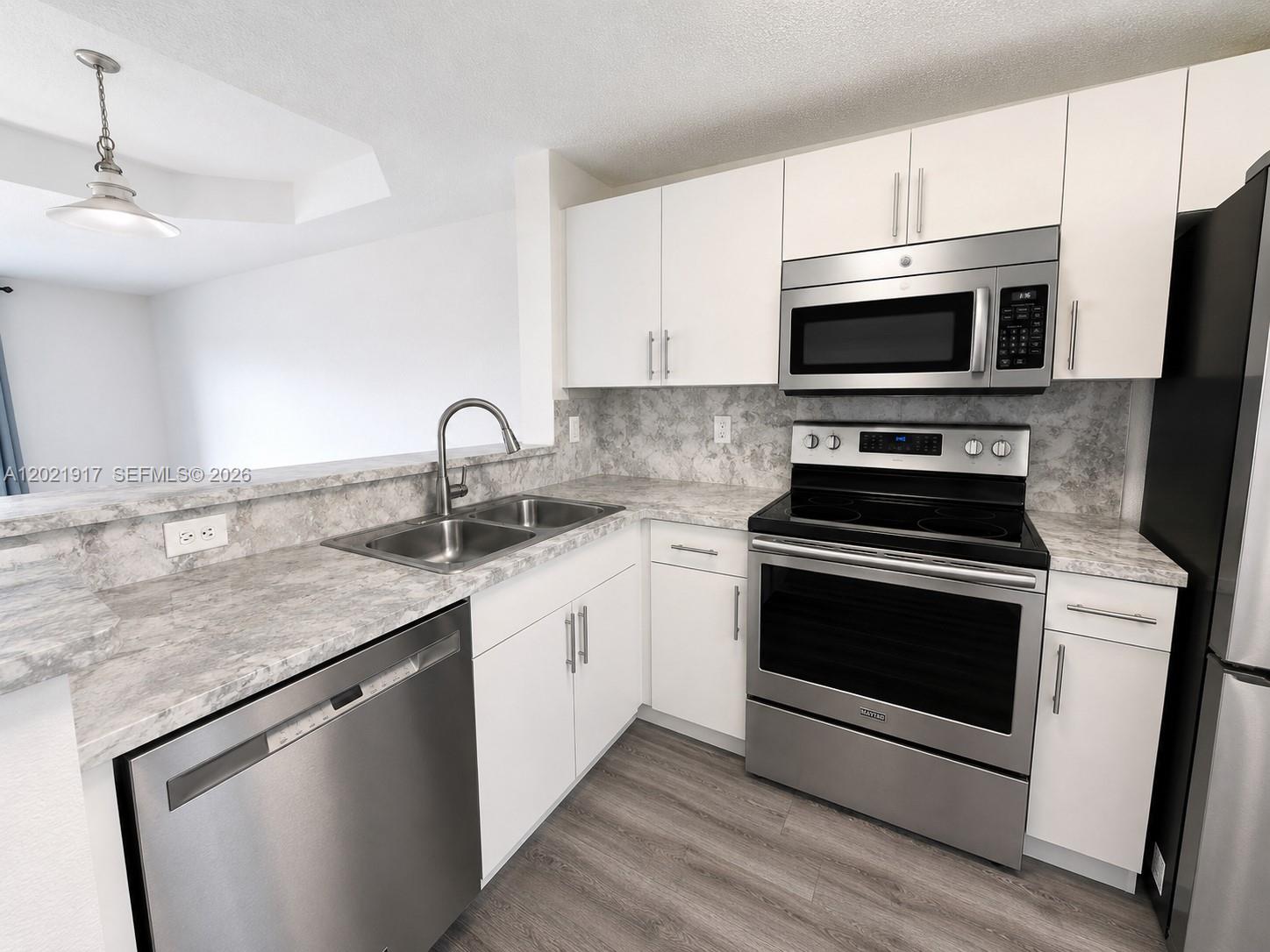 Property photo # 0