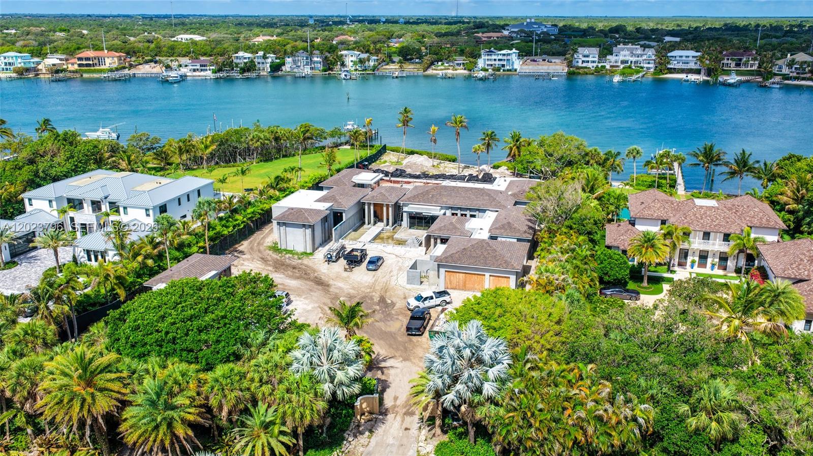 Homes for sale in Jupiter Island, FL | 508 S Beach Rd, Jupiter Island, FL 33455 | MLS# A12023796