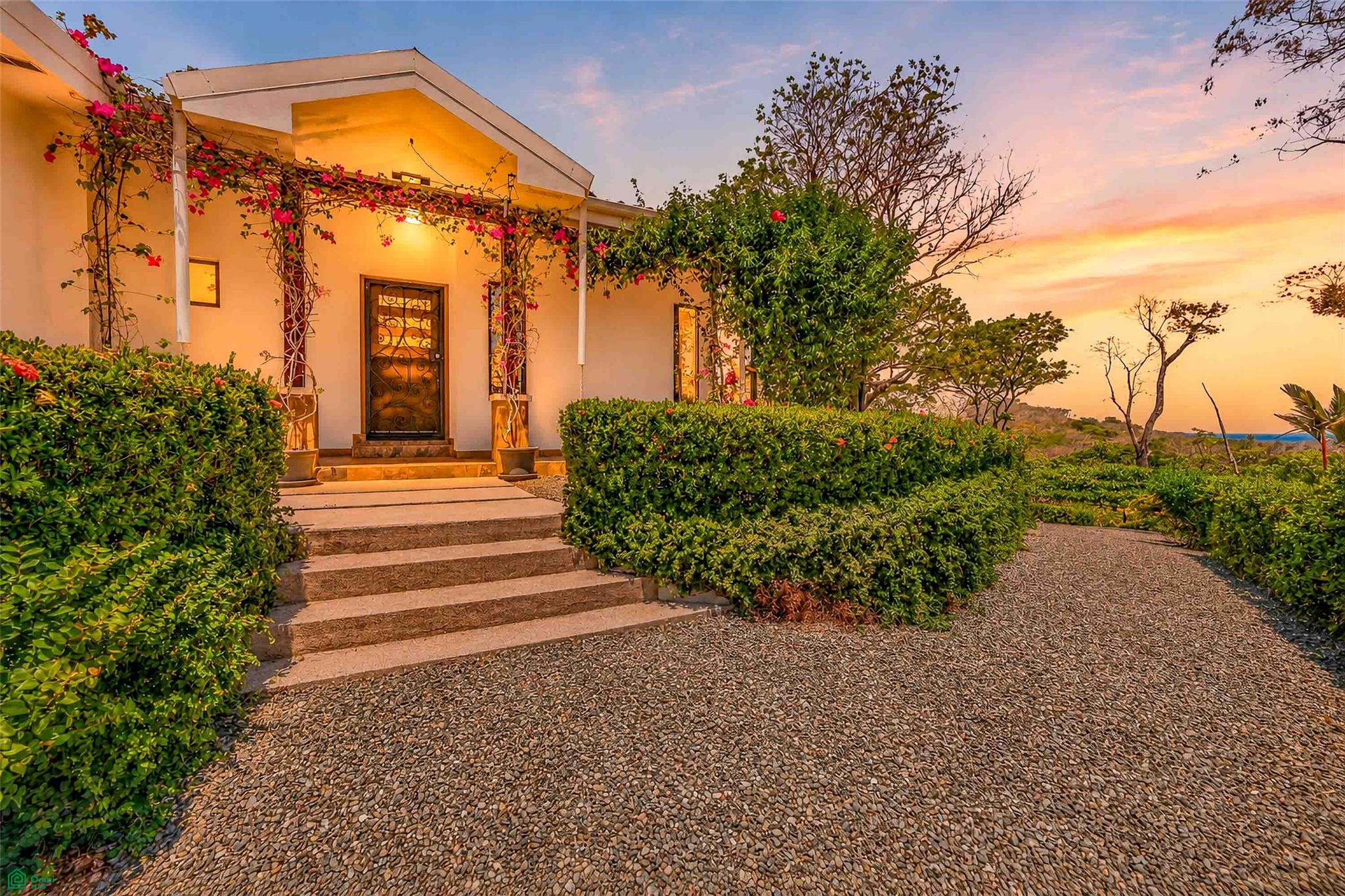 House at Santa Cruz
