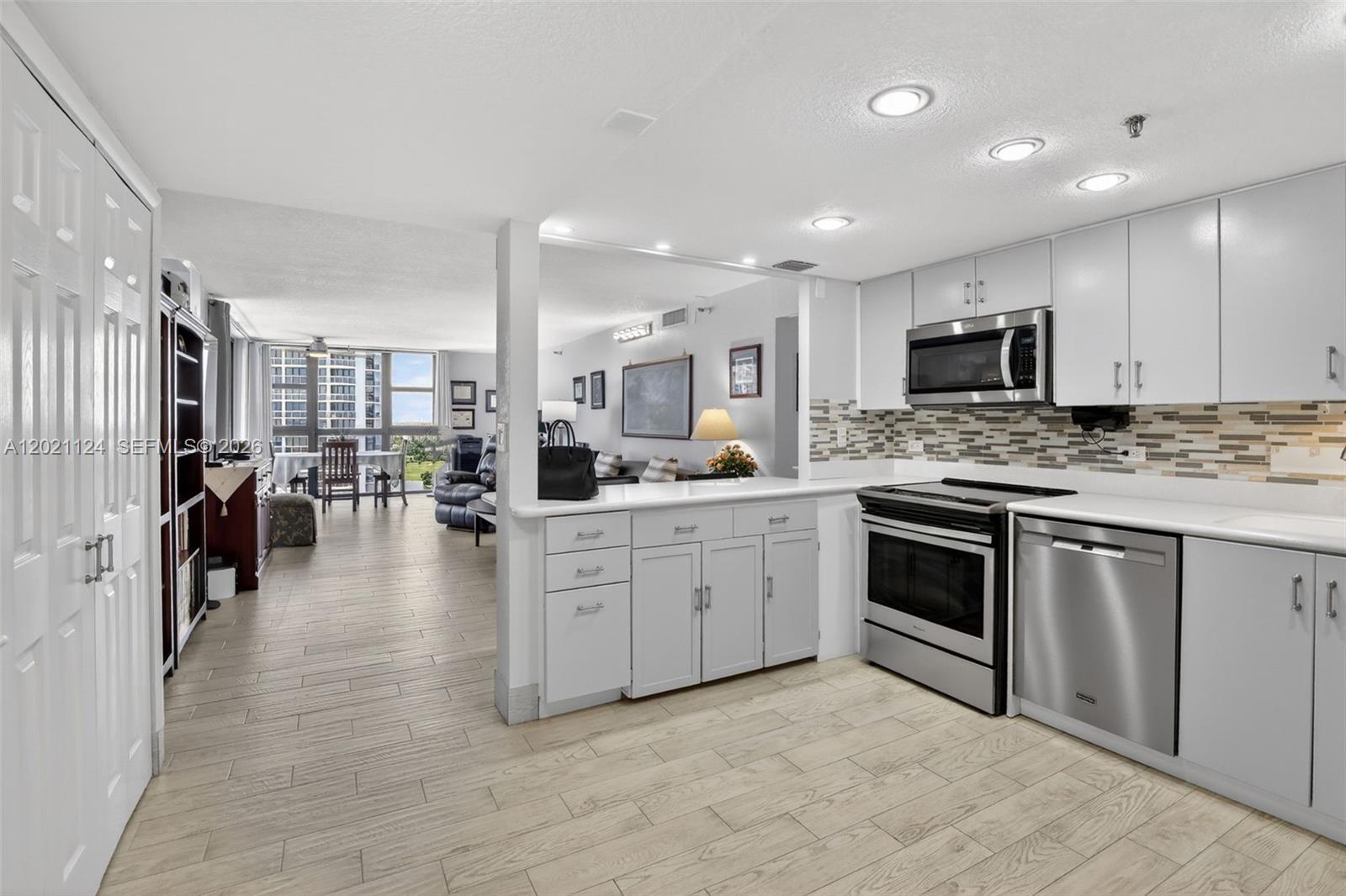 Waterview Condo