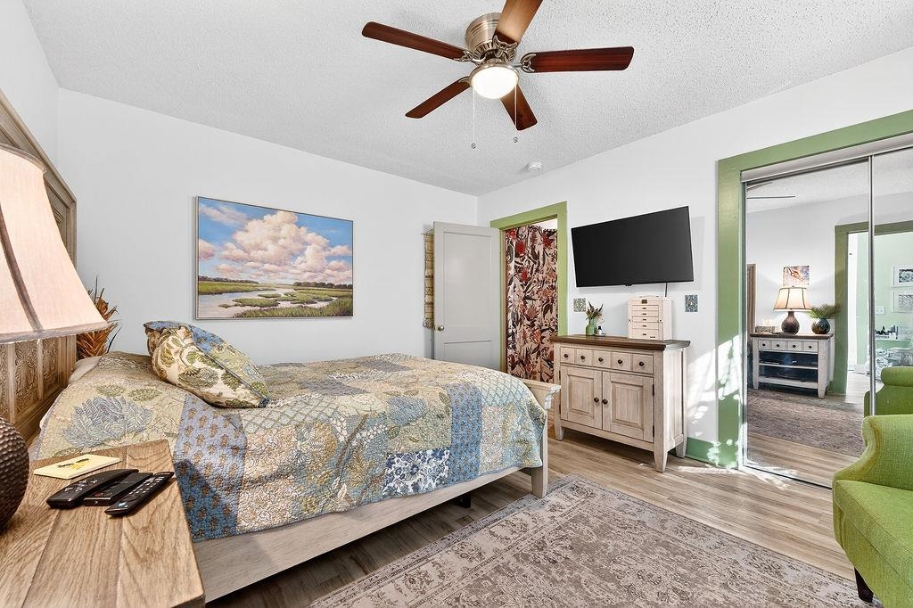 2613256 | Photo 13