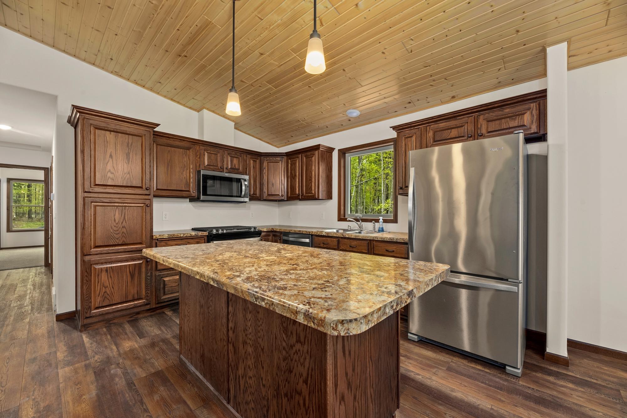 Deer Lake Property 6708 Cessna Ln Photo 9