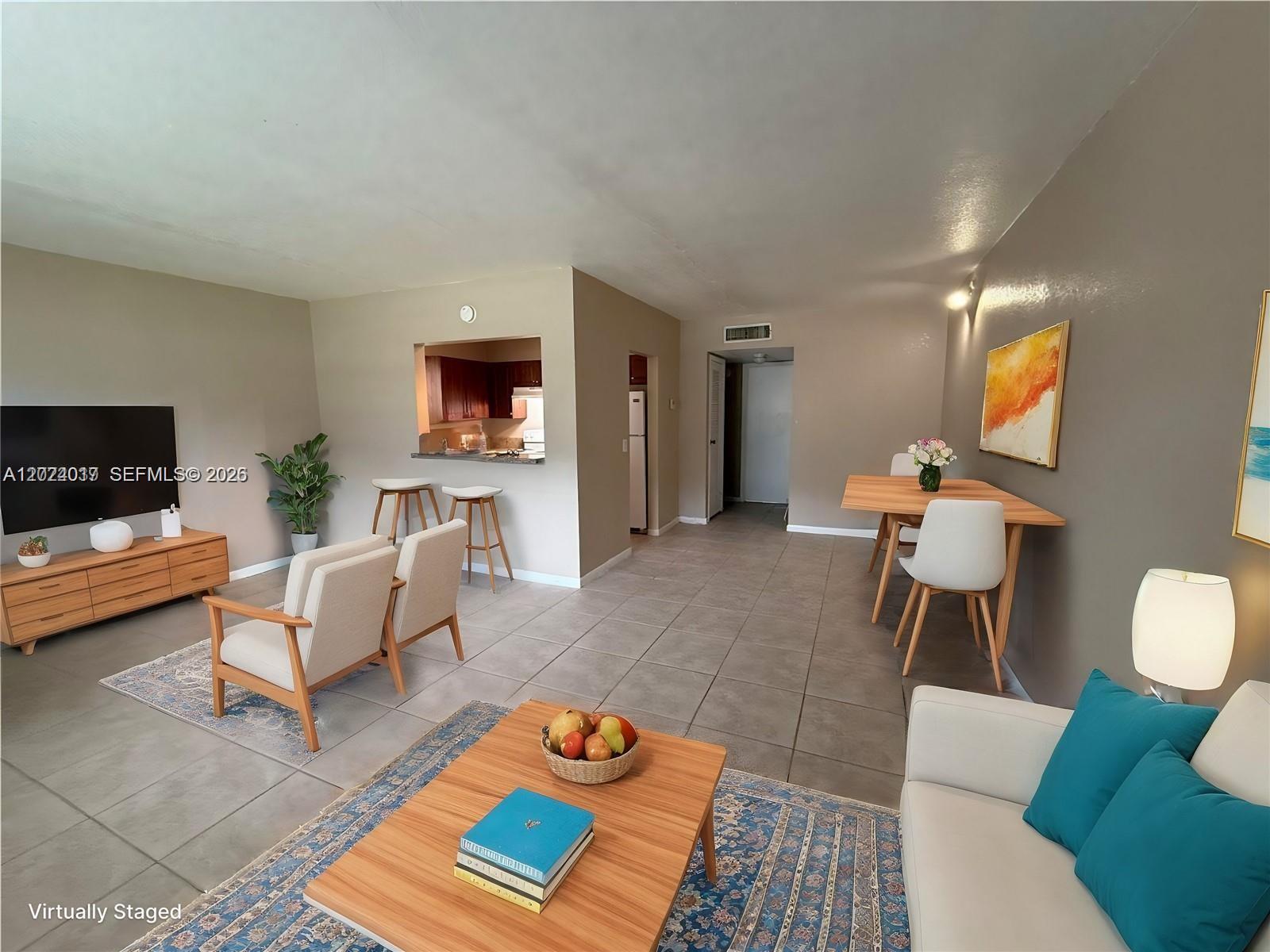 Property photo # 4
