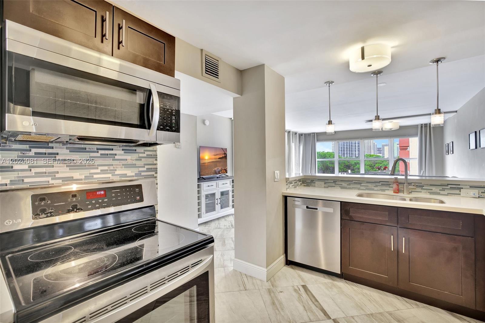 Property photo # 7
