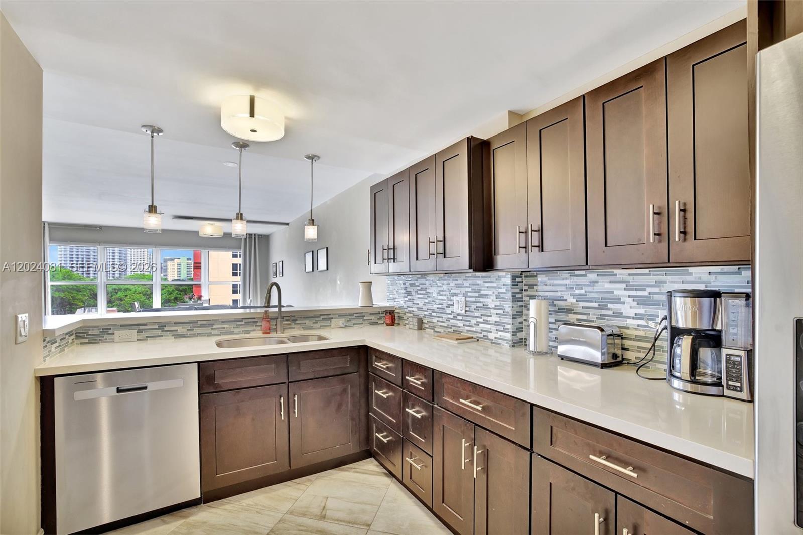 Property photo # 9