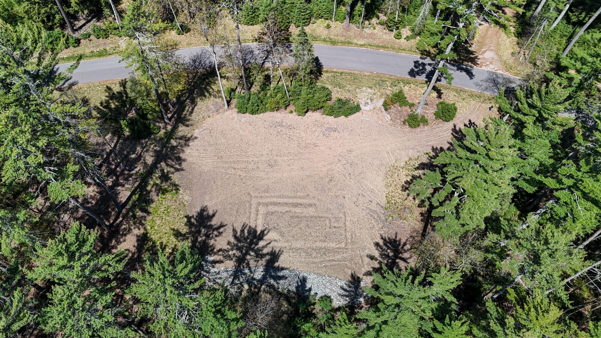 Lake Content Property ON Awassa Ln Photo 4