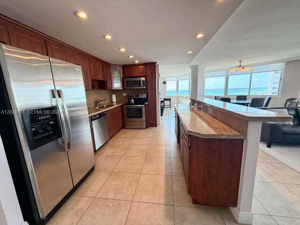 Property photo # 7