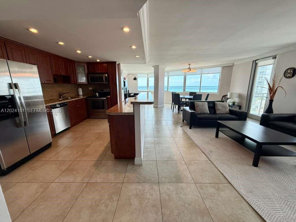Property photo # 2