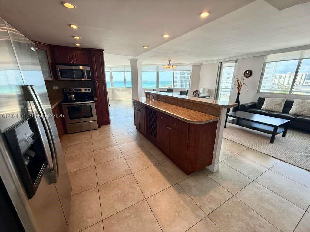 Property photo # 4