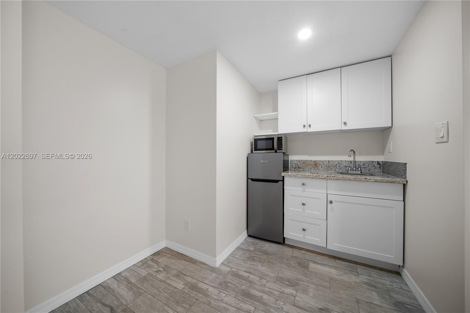 Property photo # 2