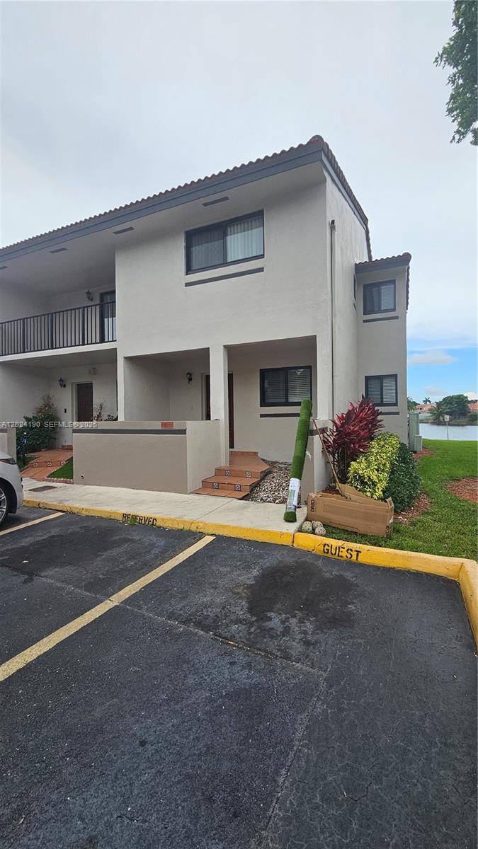 Property photo # 0