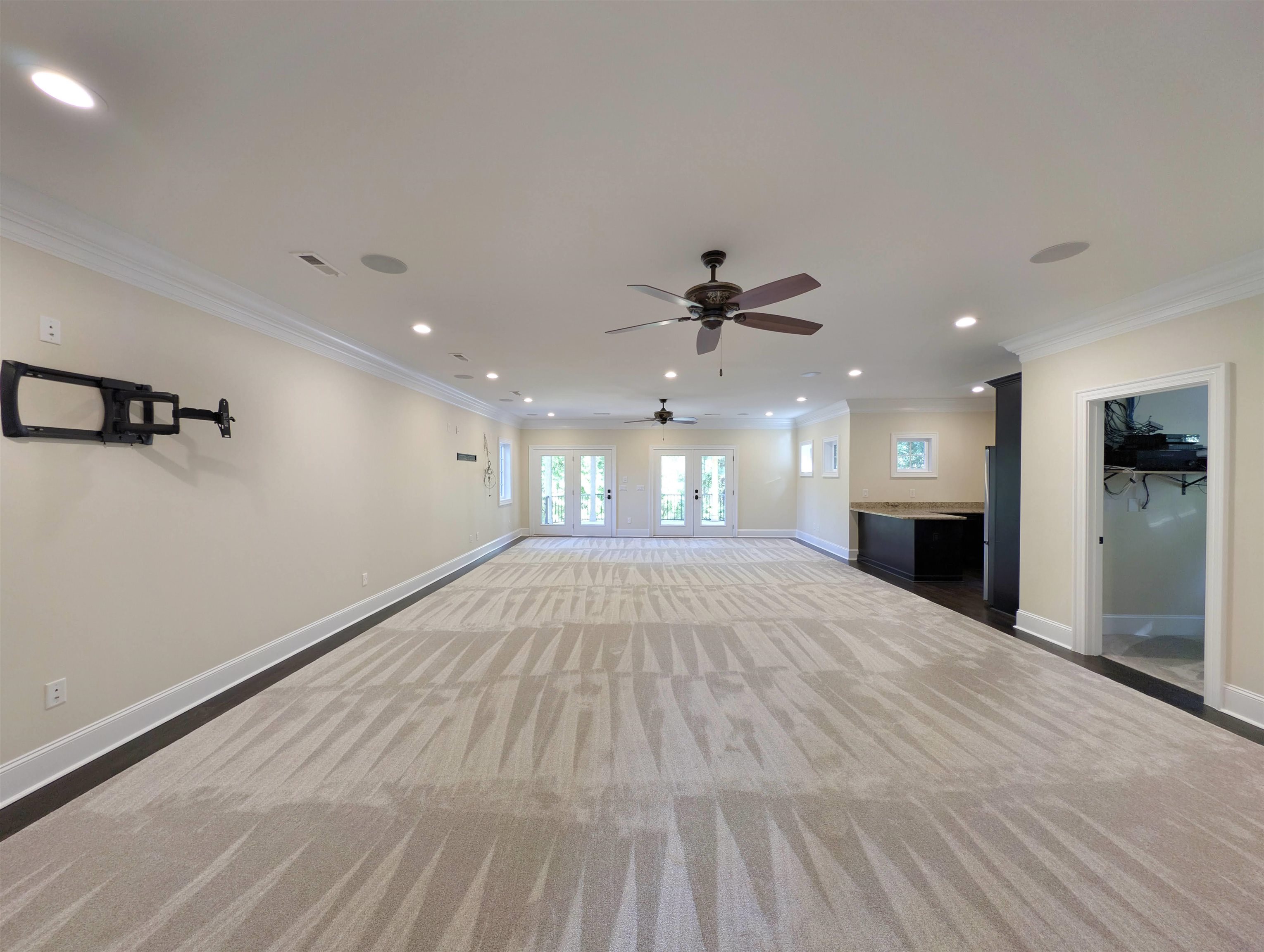400 Chamberlin Rd. 