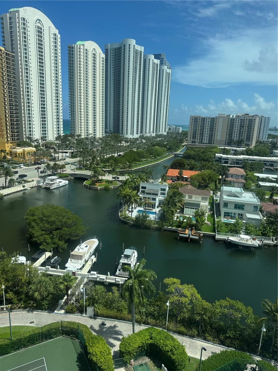 Oceania IV Condo