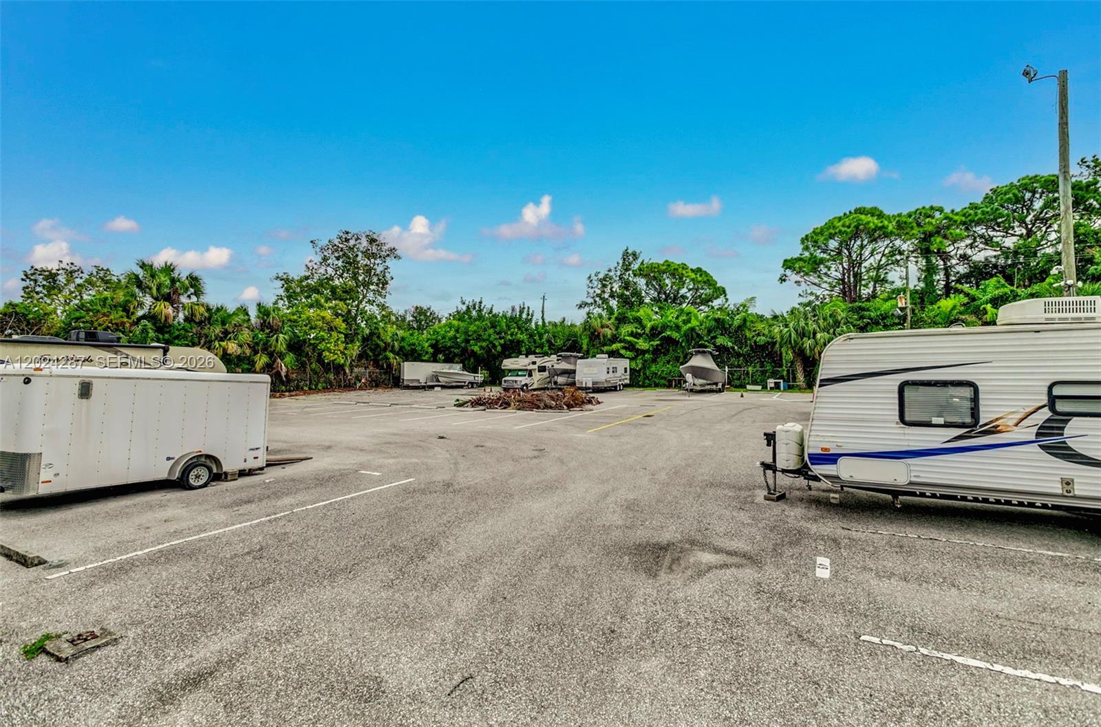 Homes for sale in Jupiter, FL | 6555 Chasewood Dr #D, Jupiter, FL 33458 | MLS# A12024287