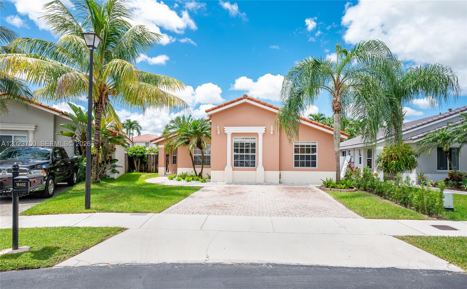 Property photo # 0