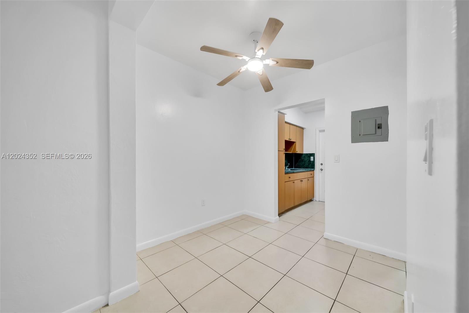 Property photo # 4