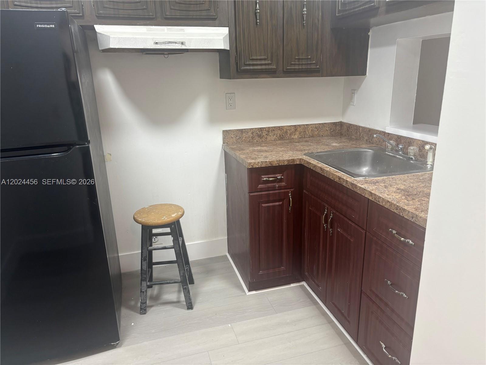 Property photo # 2