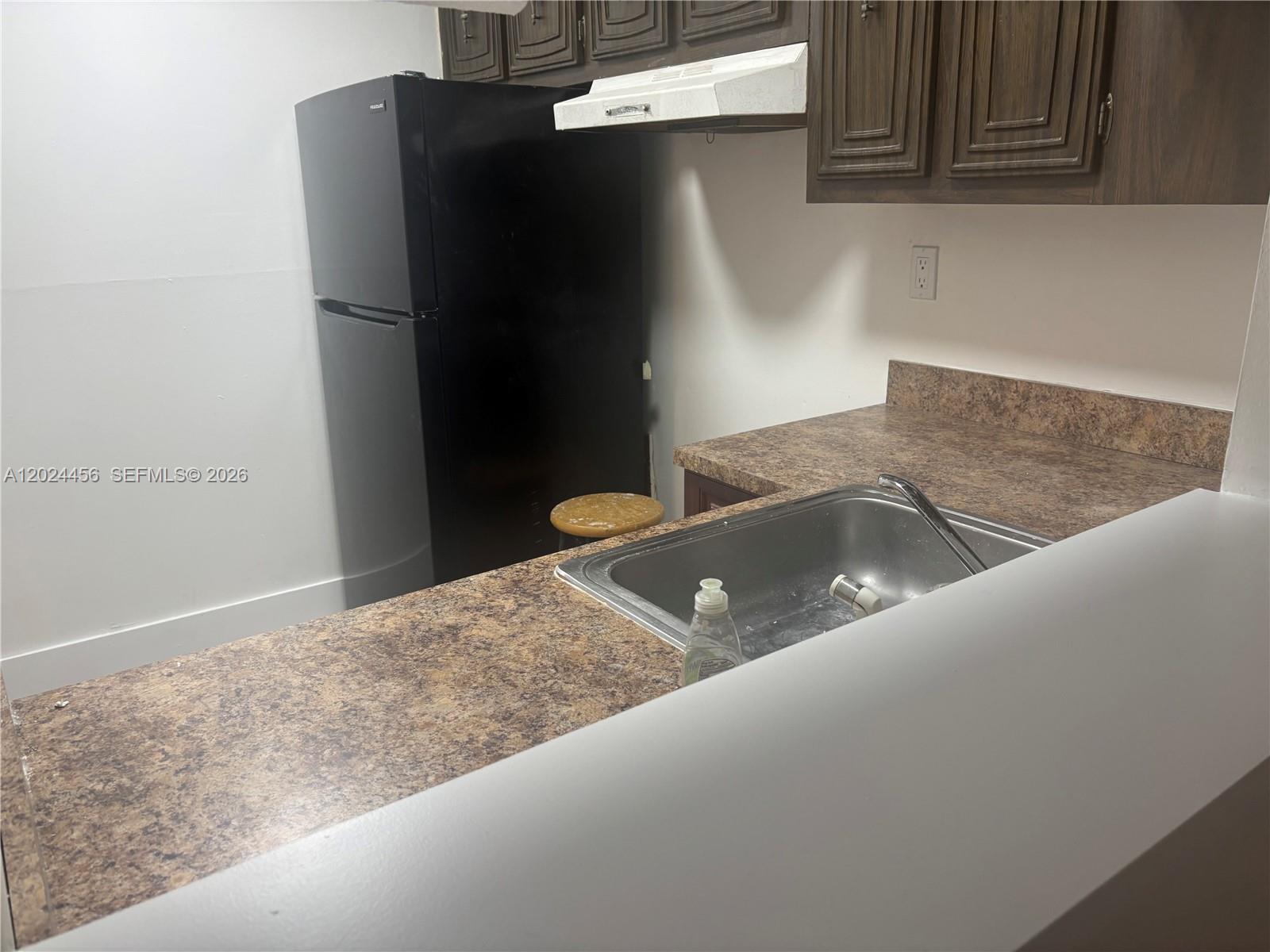 Property photo # 9