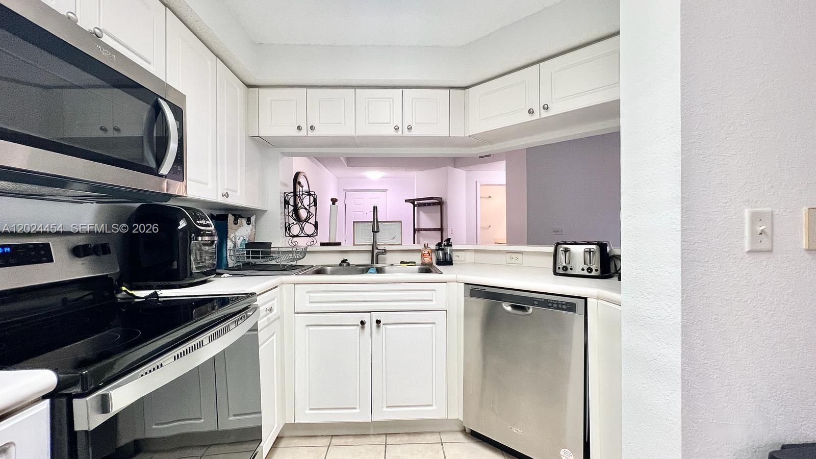 Property photo # 9