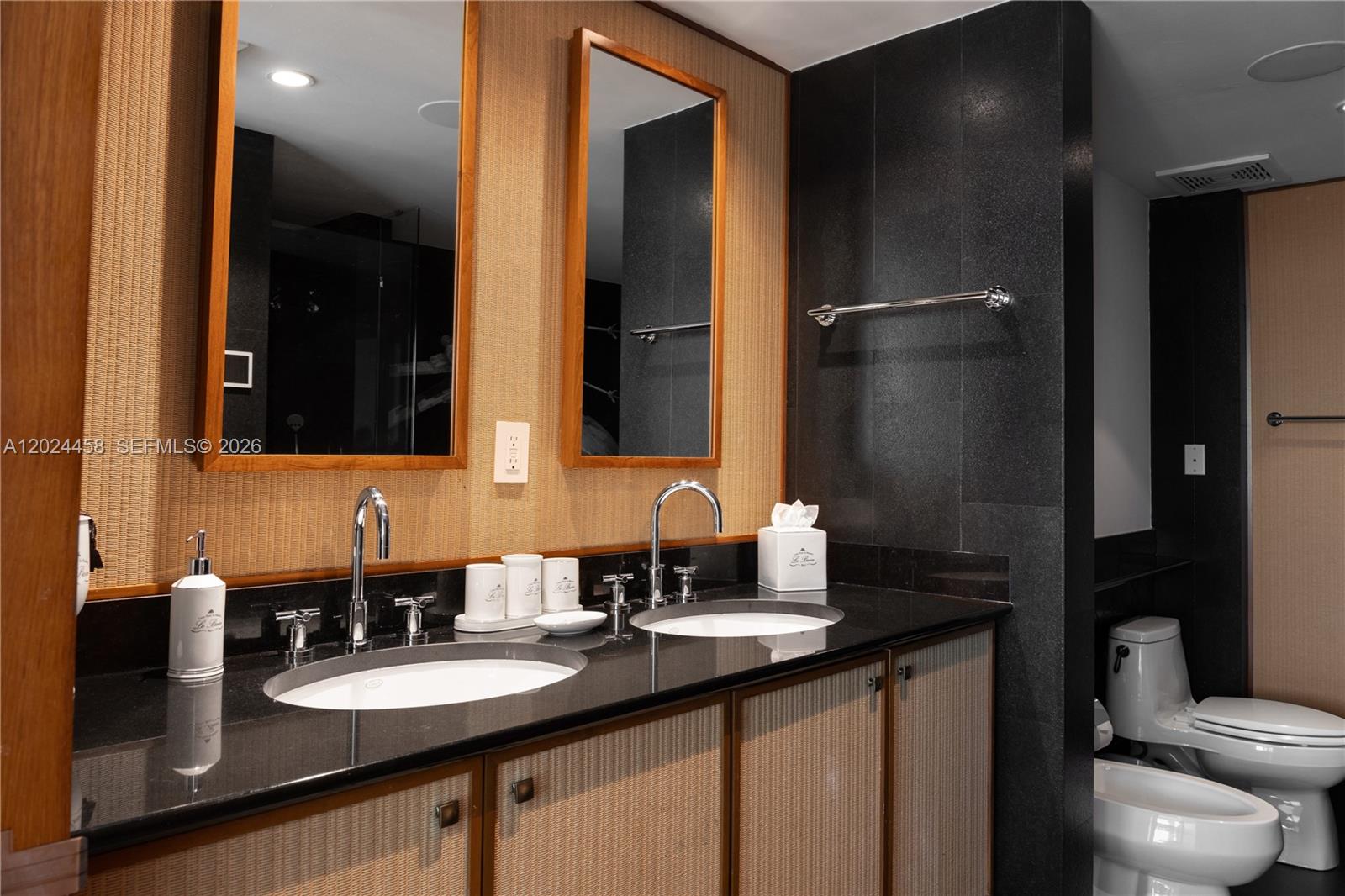 Property photo # 6