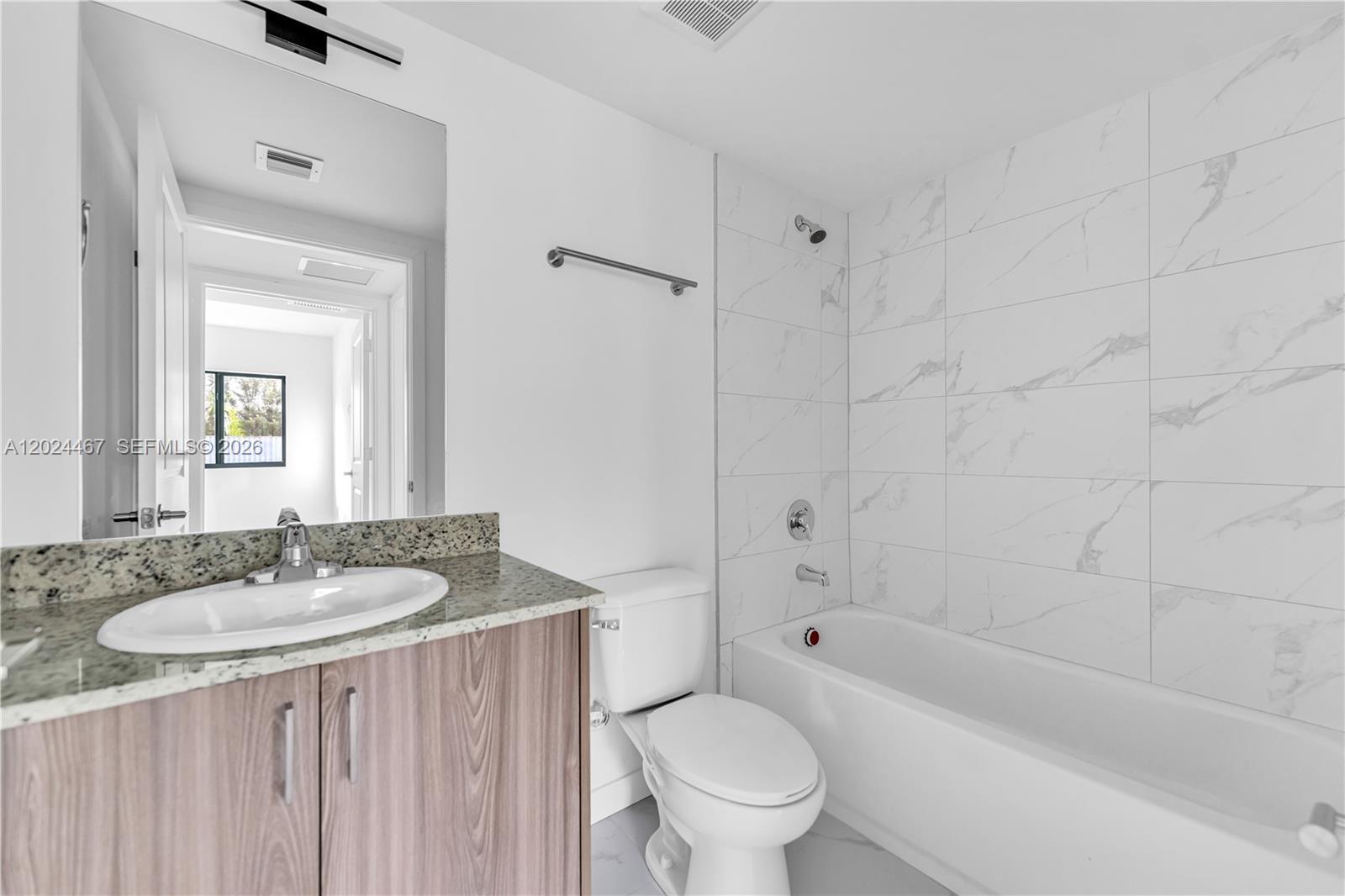 Property photo # 4