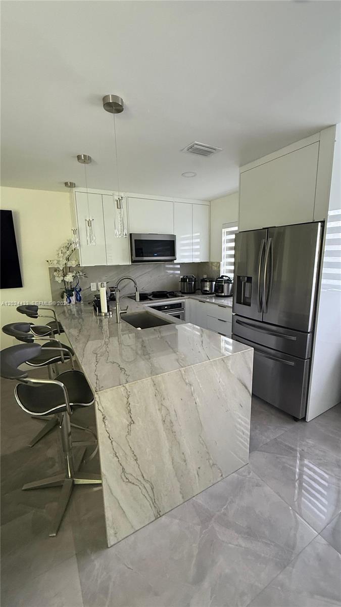 Treasure Of Kendall Condo