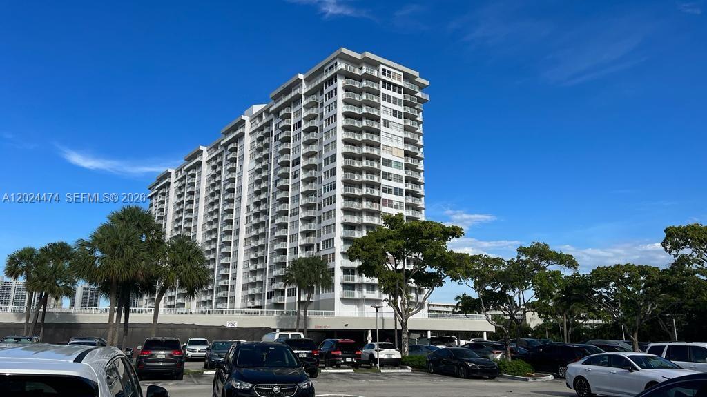 Del Prado Marina