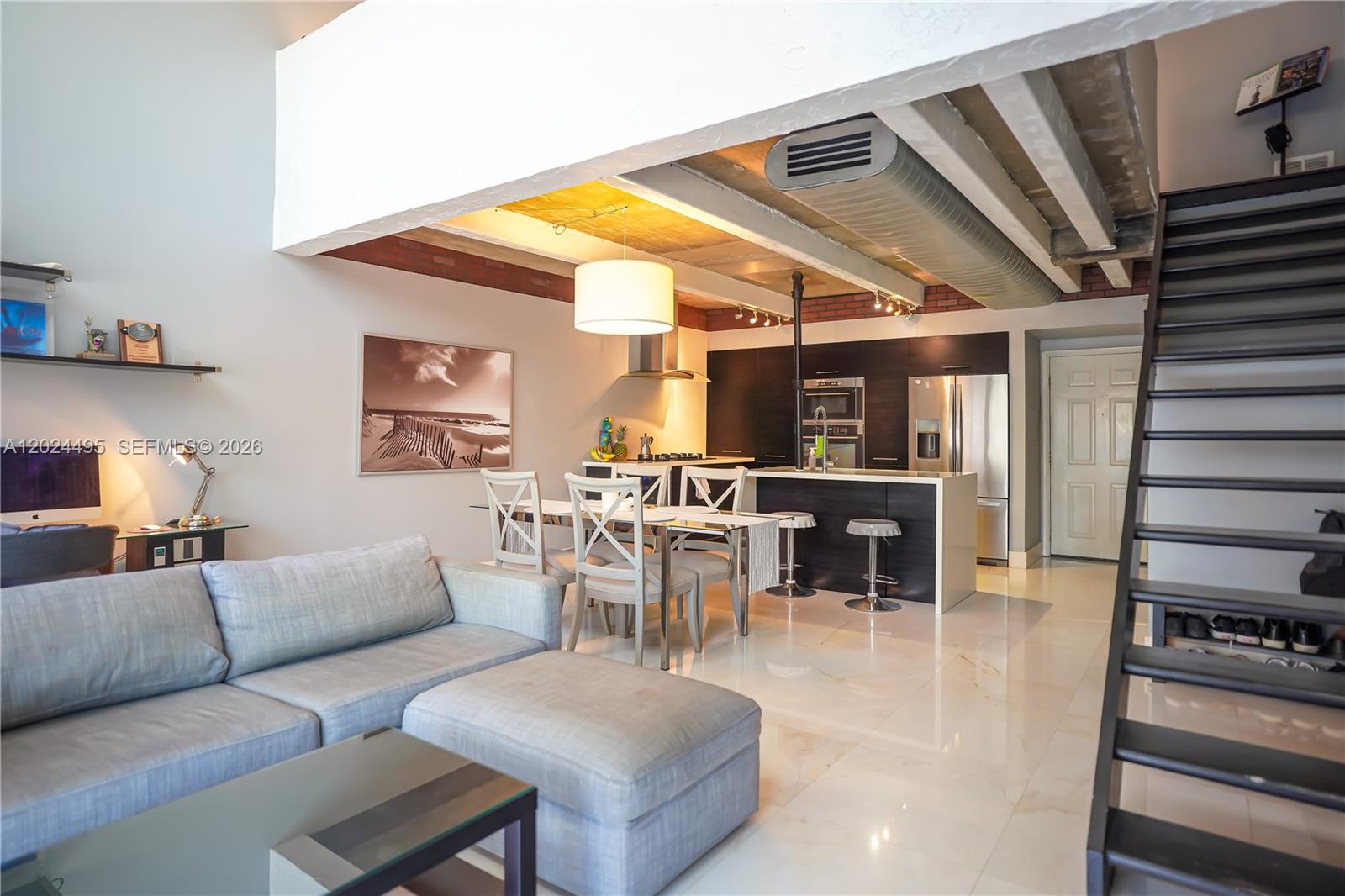 Property photo # 9