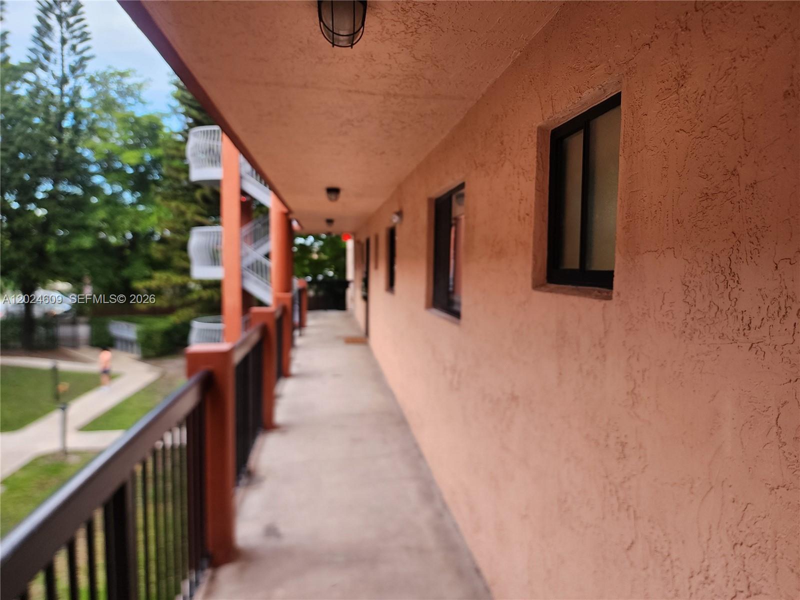 Property photo # 9