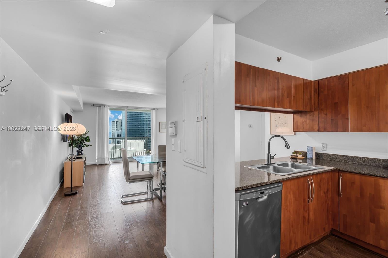 Property photo # 9