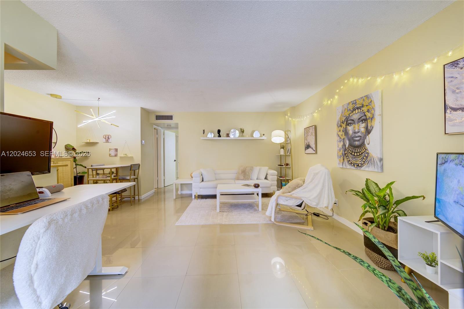Property photo # 2