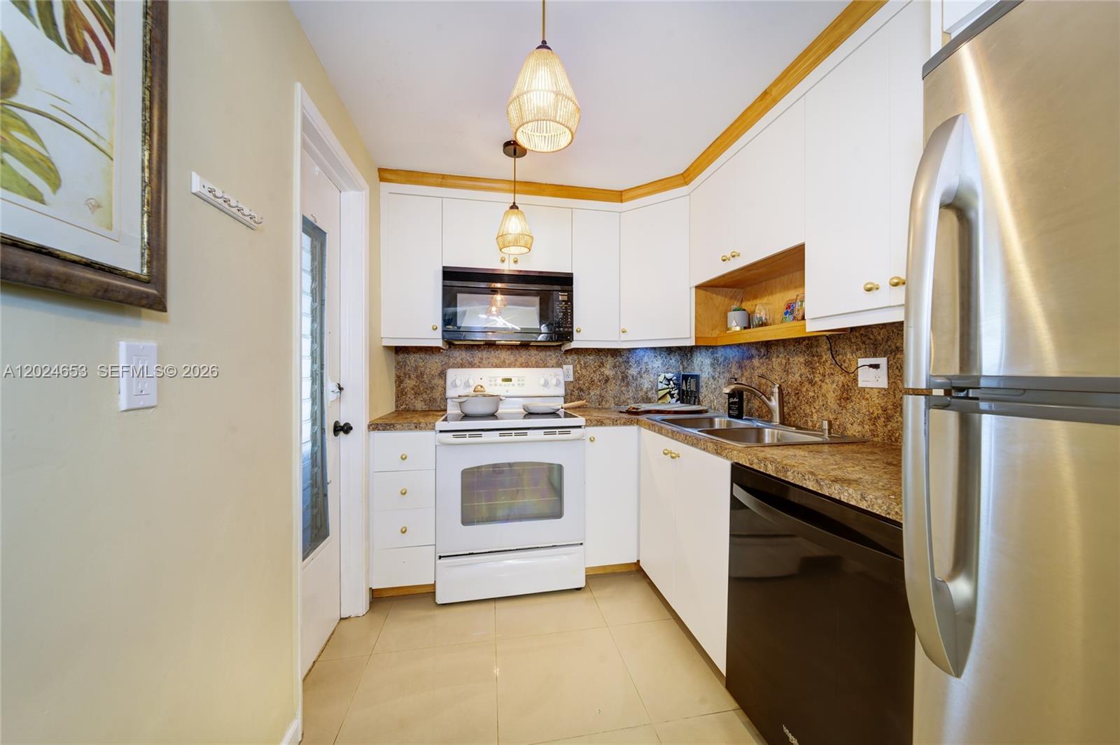 Property photo # 8