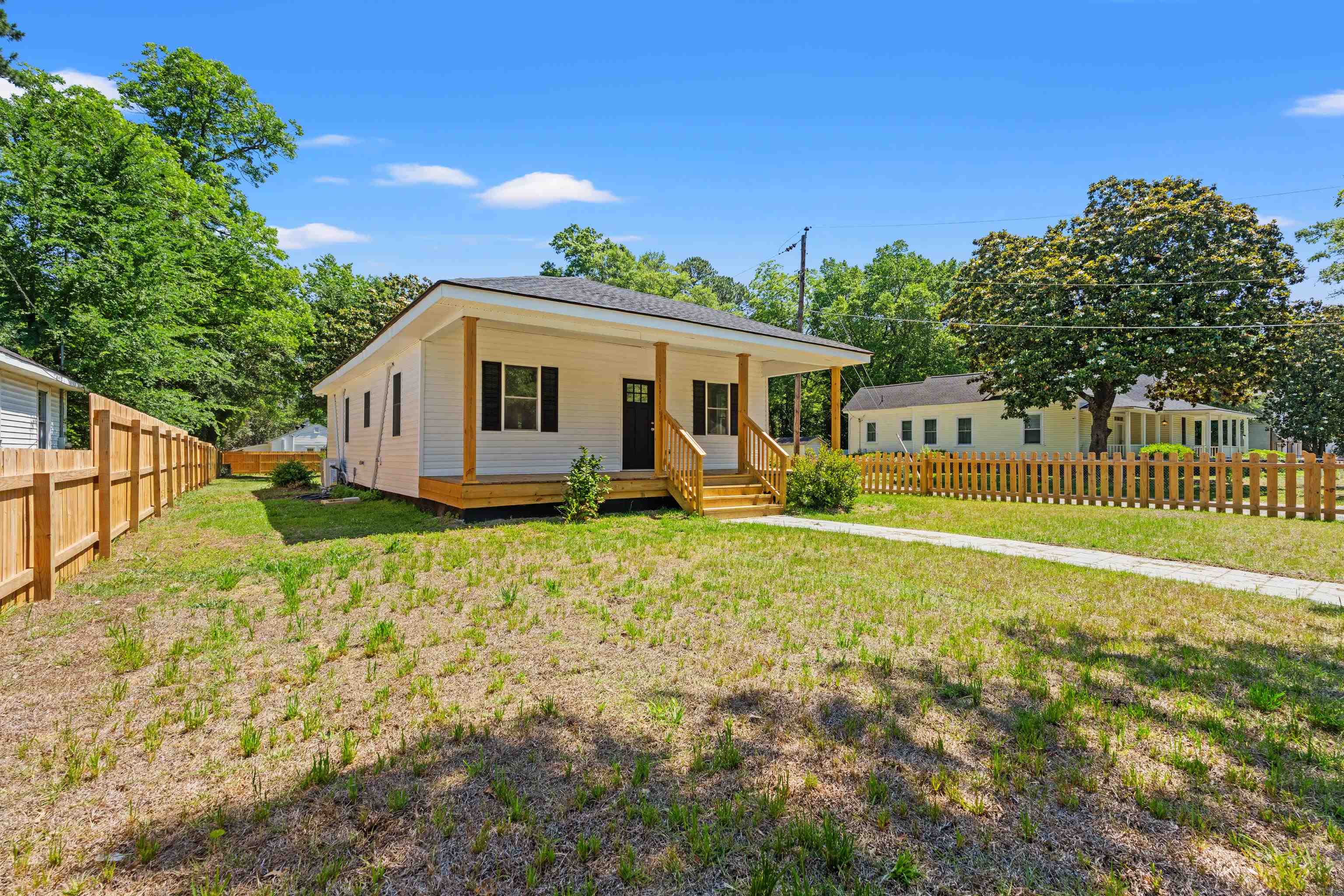 3rd image of 519 Jones Ave, Marion, SC 29571 | MLS# 2613390
