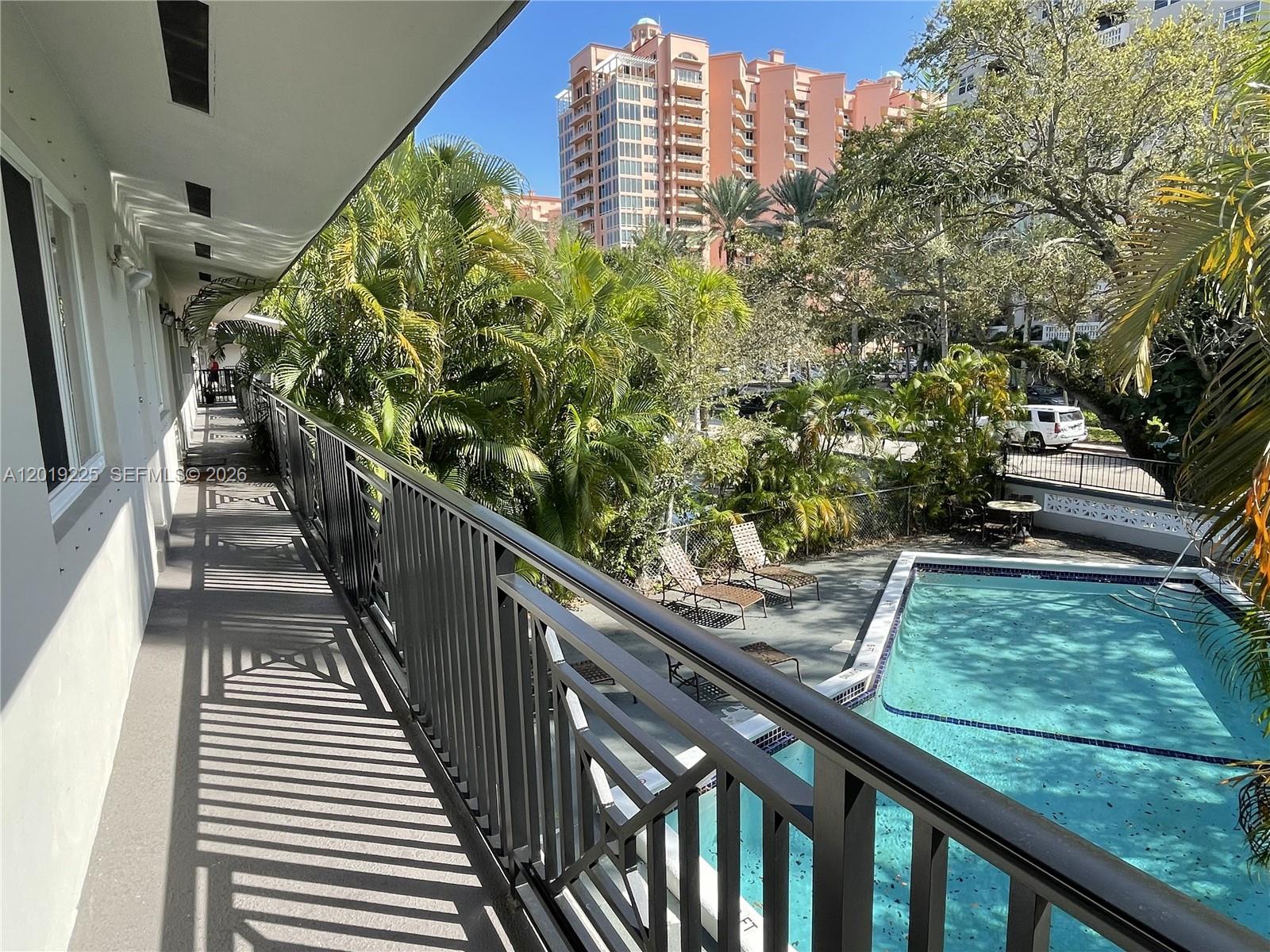 Edgewater Of Coral Gables