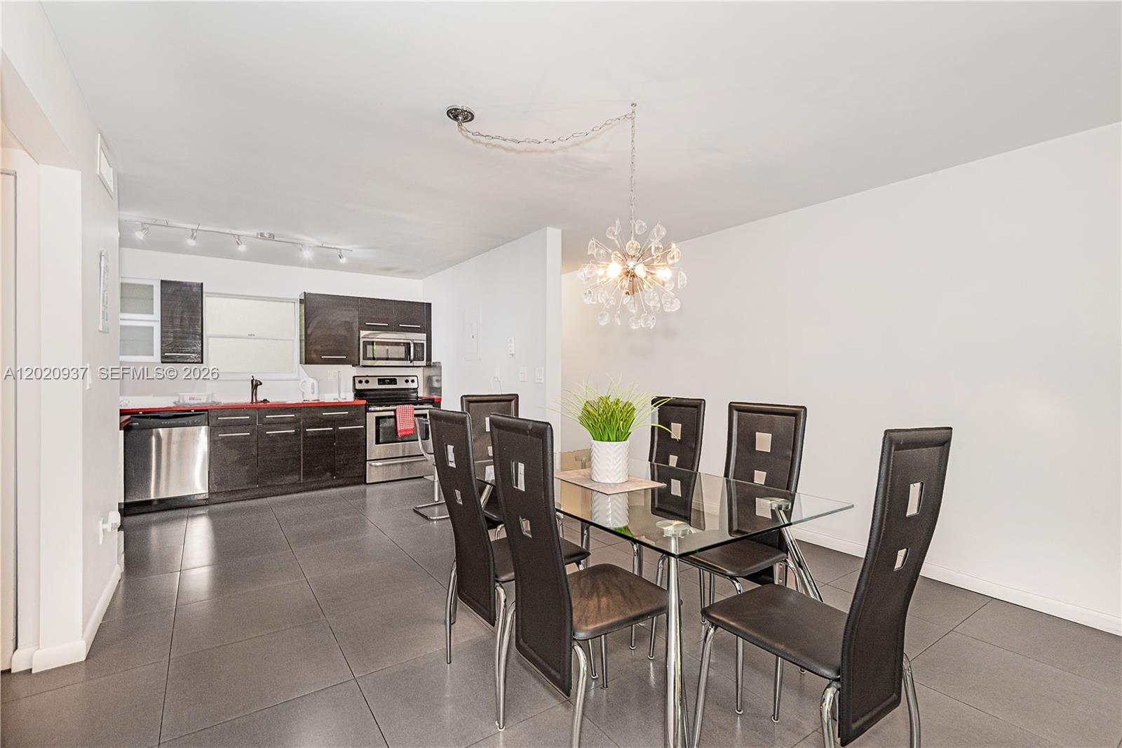 Property photo # 3