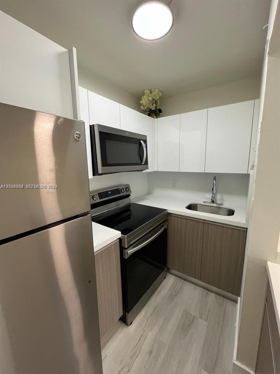 Property photo # 6
