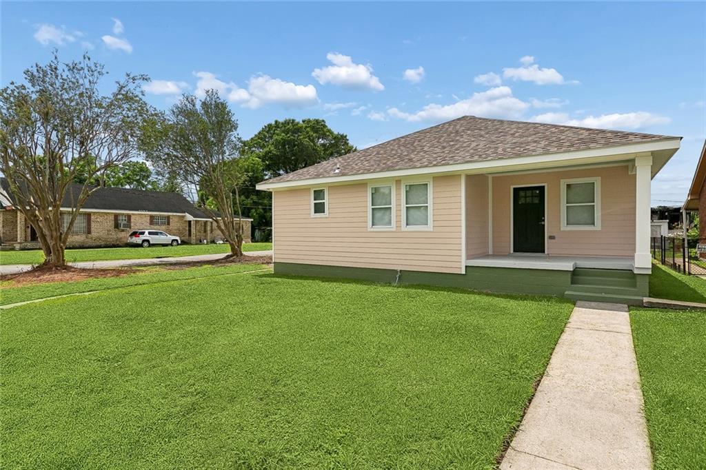 Homes for sale in New Orleans, LA | 1041 Sumner St, New Orleans, LA 70114 | MLS# 2559681