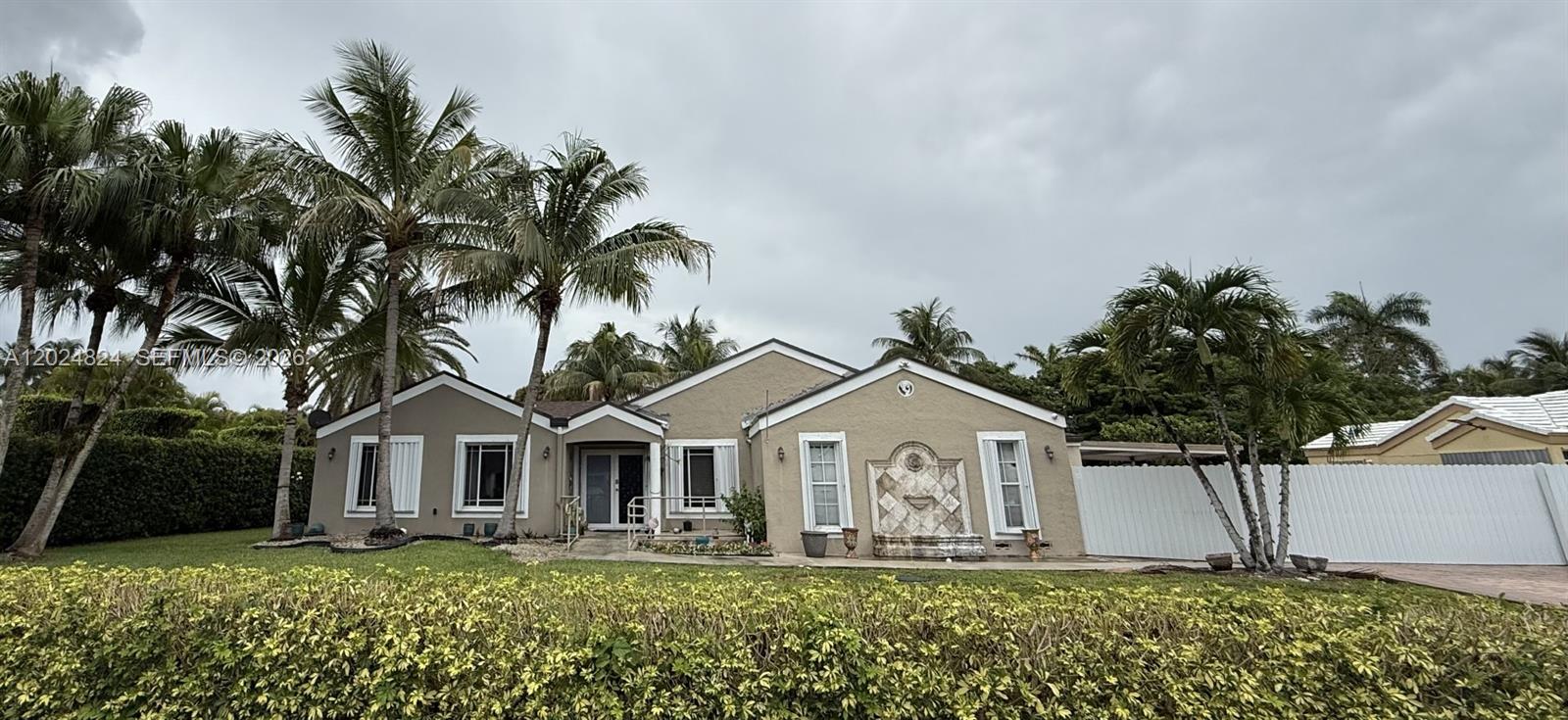Weitzer Shauna Meadows Se