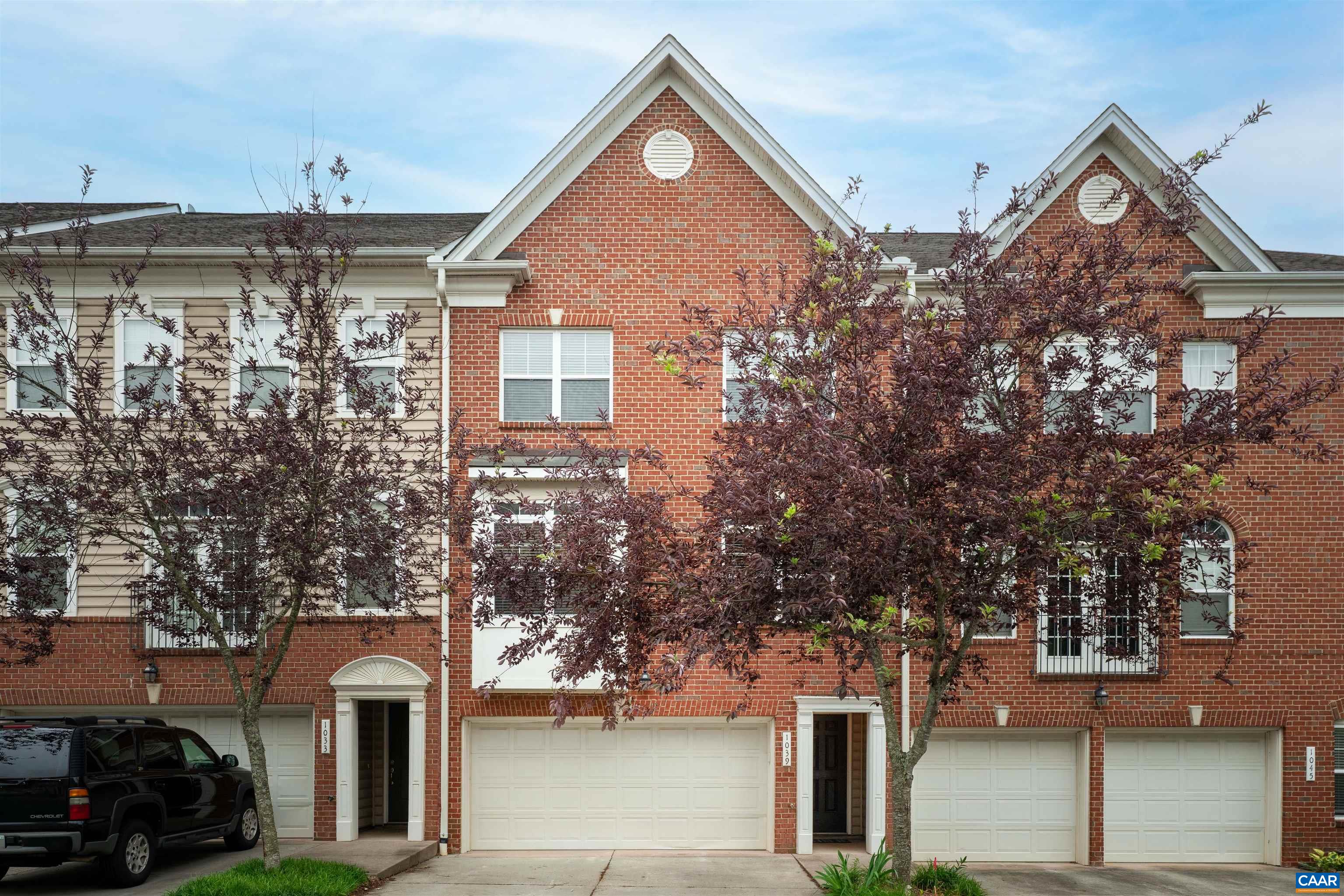 1039 GLENWOOD STATION LN, Charlottesville, VA 22901