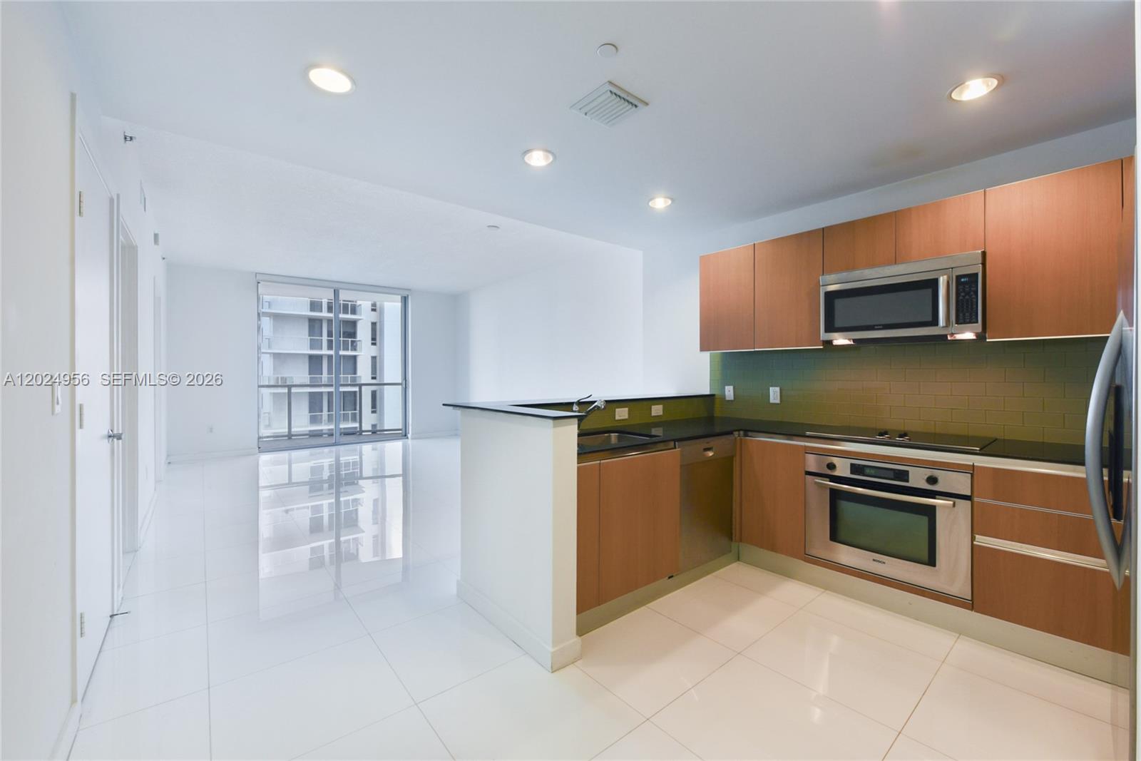 1060 Brickell Condo
