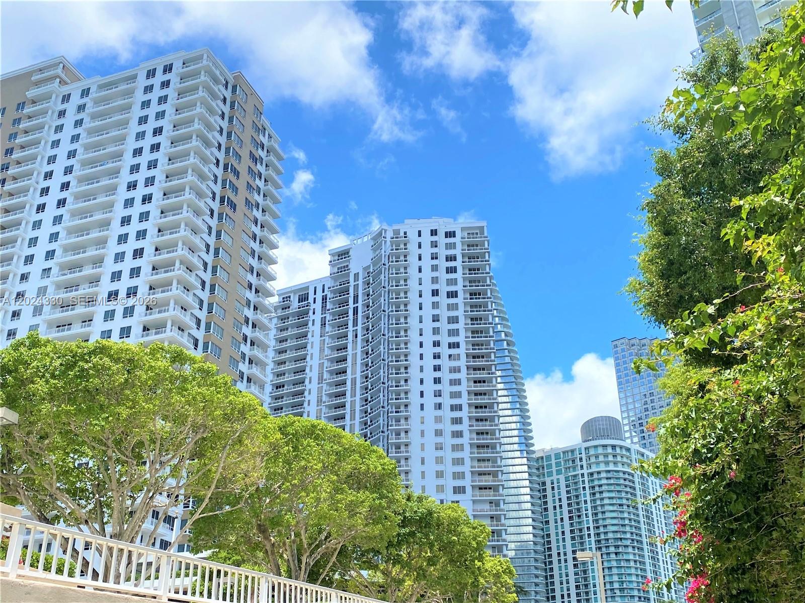 Carbonell Condo