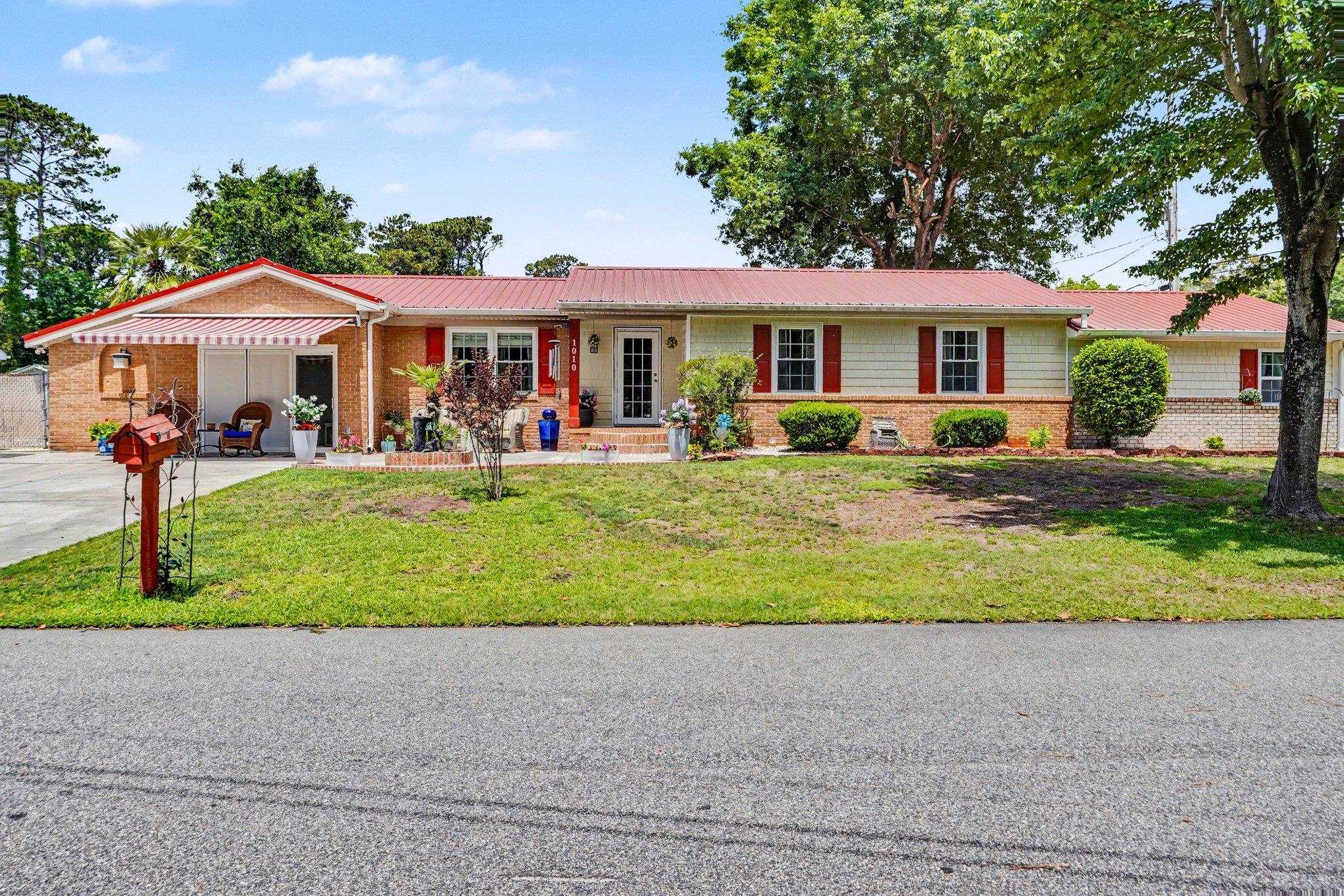 1010 Moss Dr. Surfside Beach, SC 29575
