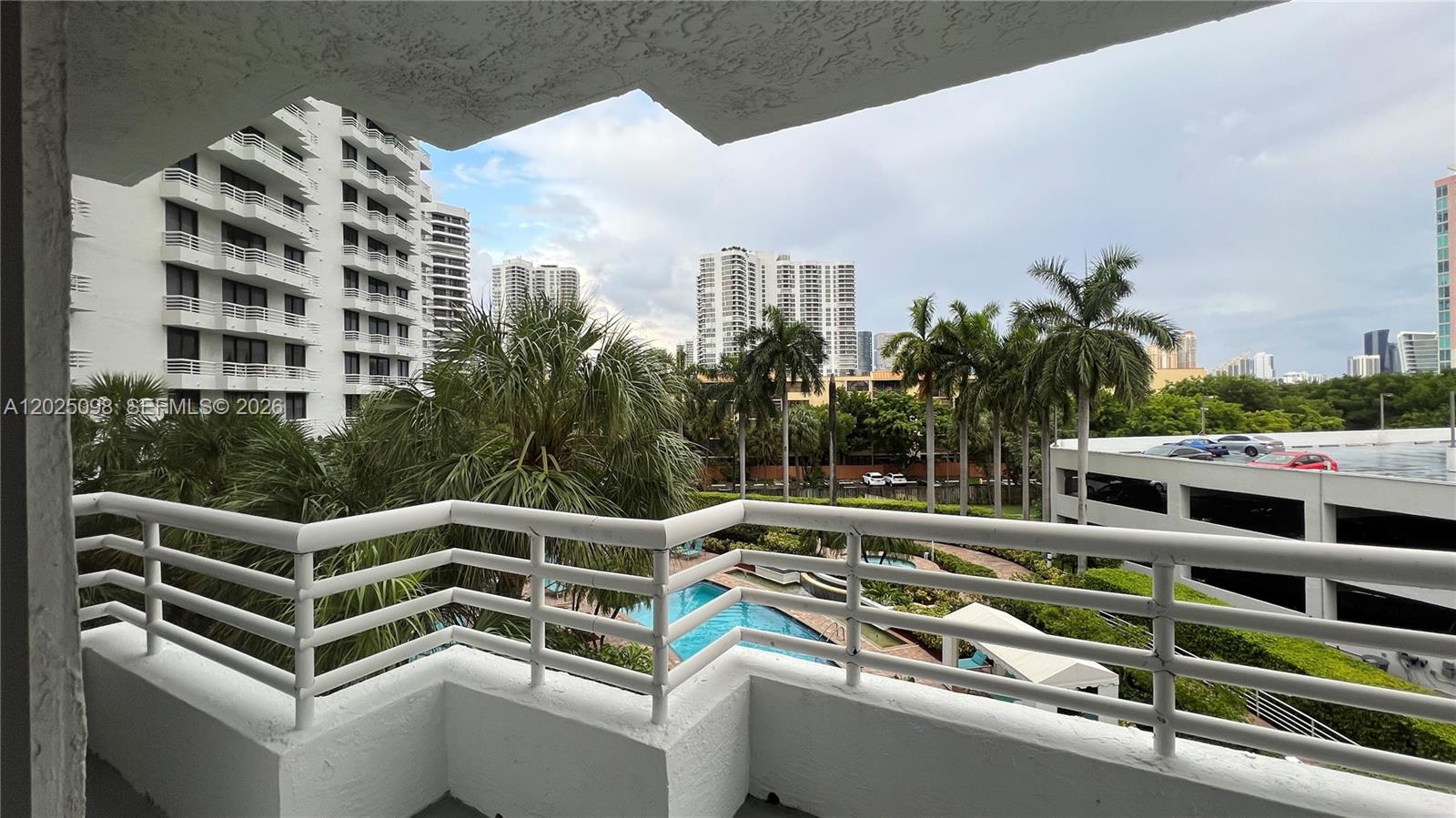Property photo # 4