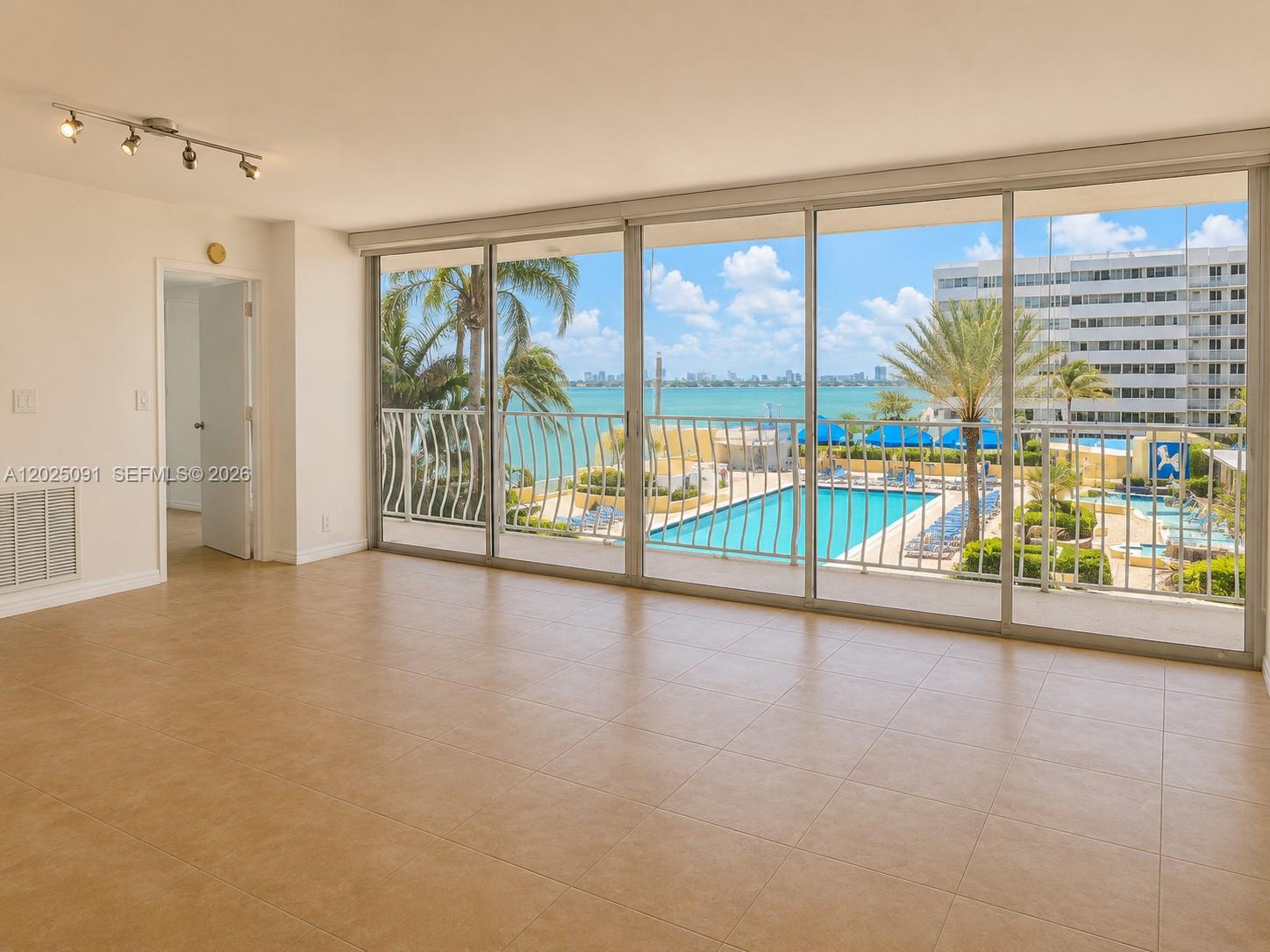 Property photo # 2